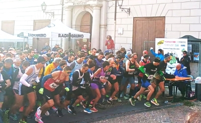 &quot;Pignoletto Run&quot;: buona la prima con oltre duemila partecipanti. Ultima gara di novembre a Minerbio (BO) per la &quot; 5 Fossi&quot;