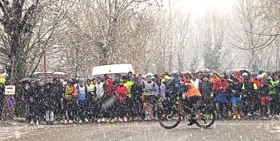 Quando l’Emilia corre: neve, fiato caldo e storie che brillano d’inverno