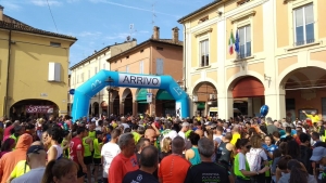 &quot;Sangiorgio10TEN&quot; numero di concorrenti &quot;extra large&quot; da tempi d&#039;oro del podismo bolognese. Armando Righi recordman di presenze alla &quot;StraBologna&quot;. Prossimi appuntamenti: Stiatico, Pianoro, Castelletto di Serravalle